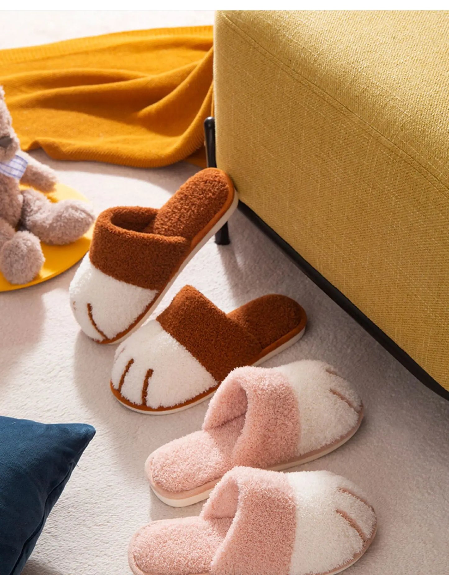 Comwarm Winter Warm Plush Slippers Cute Cat Paw Designer House Women Fur Slippers Floor Mute Bedroom Lovers Indoor Fluffy Shoes