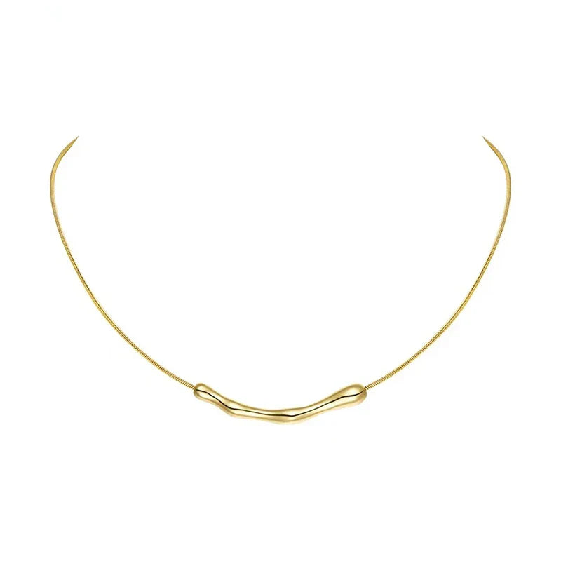 European and American Fashion Simple Stainless steel Gold Color Collarbone Chain For Women’s Fashion Short Necklaces Jewelry