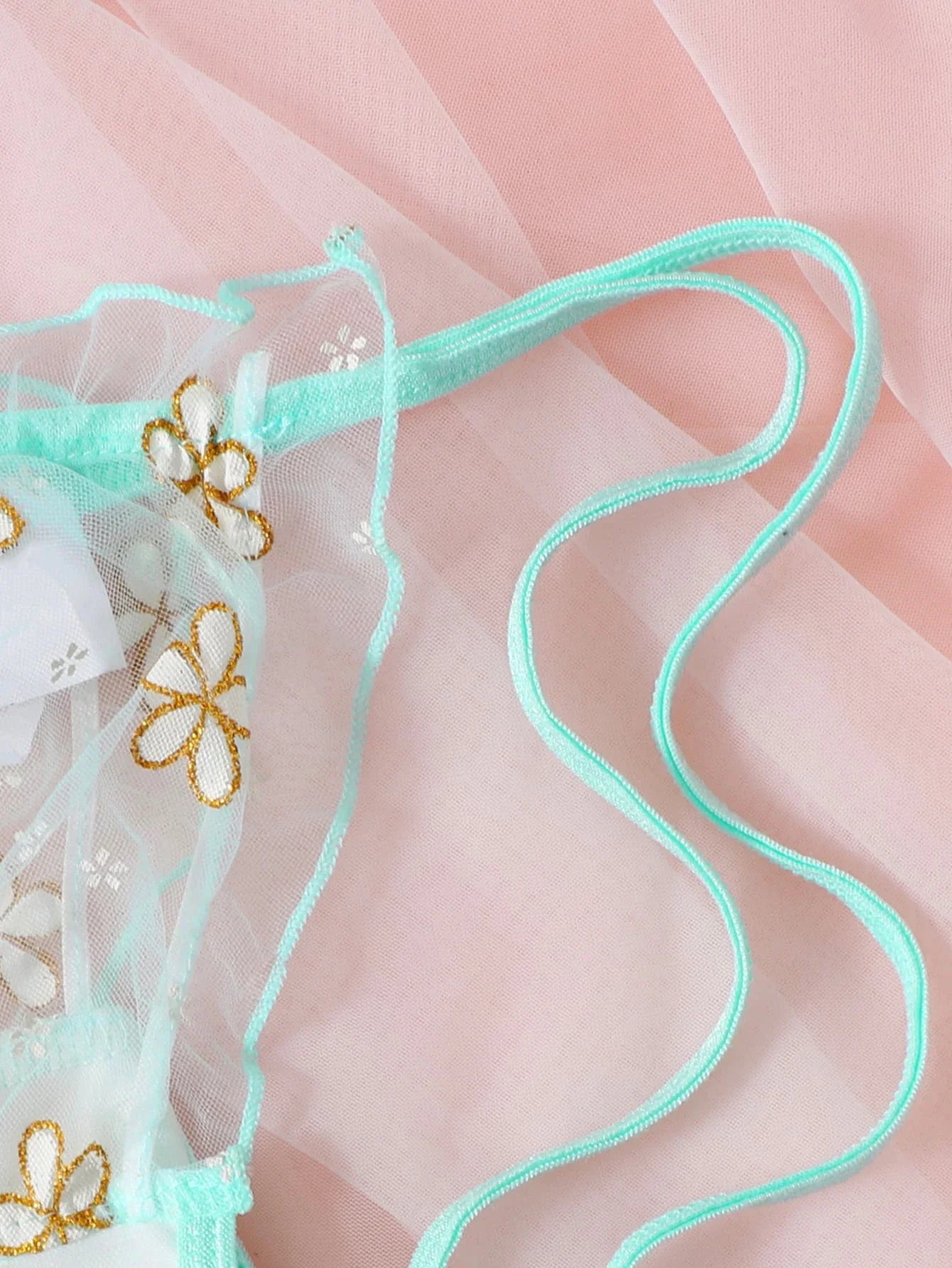 Sexy Fancy Lingerie Set 2 Pieces Transparent Halter Off Shoulder Women's Underwear Beautiful Daisy Print Bra And Panty Sets